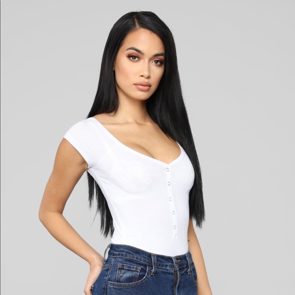 SOLD* Bozzolo Ribbed Short Sleeve Bodysuit Medium - Picture 3 of 8